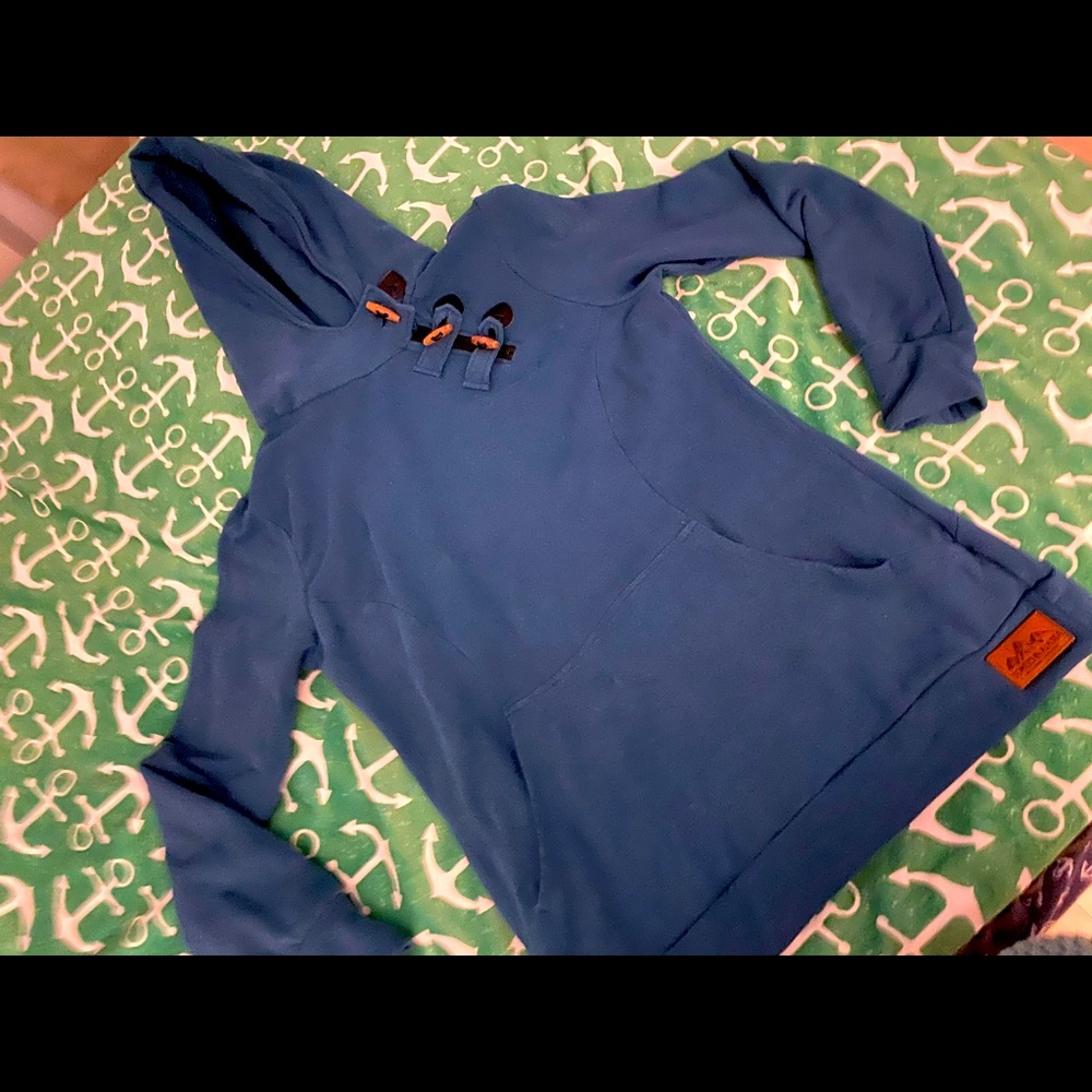 Aslaskan apparel sweatshirt